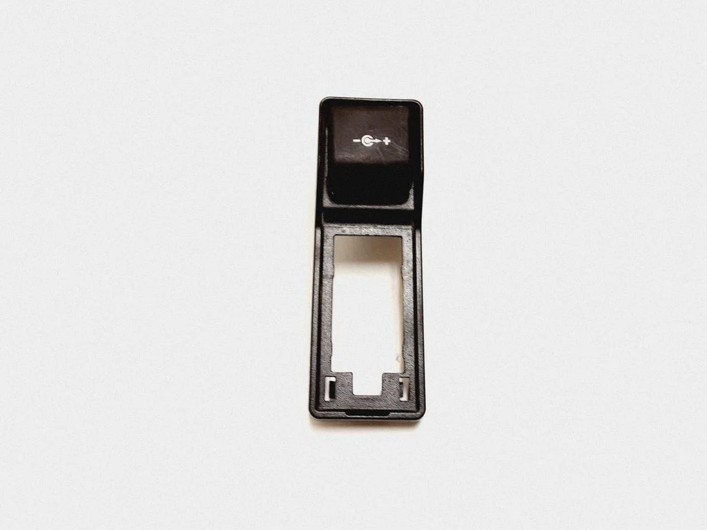 Cigarette lighter rear – BMW 1 Series E81 E87 (2004-2011)
