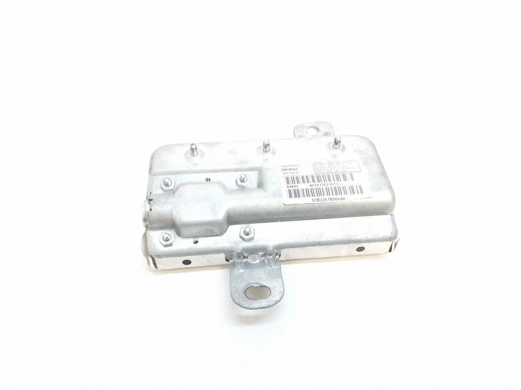 Tagumise ukse turvapadi – BMW 7-seeria E65 E66 (2001-2008)