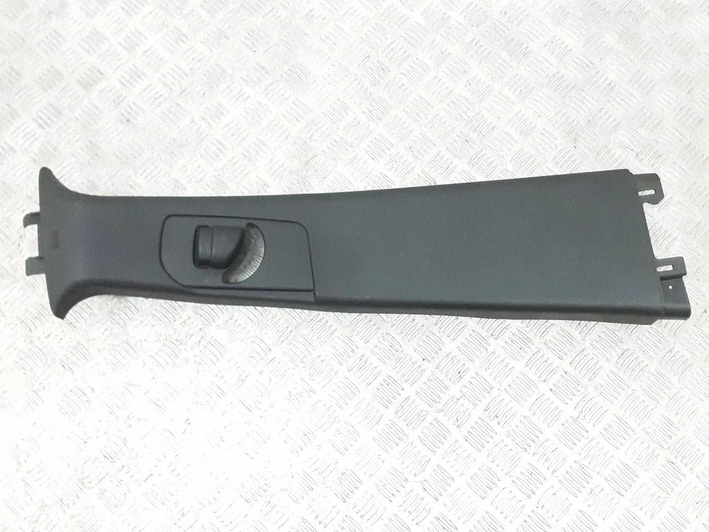 (B) pillar trim (top) – Dodge Durango III (2010-)