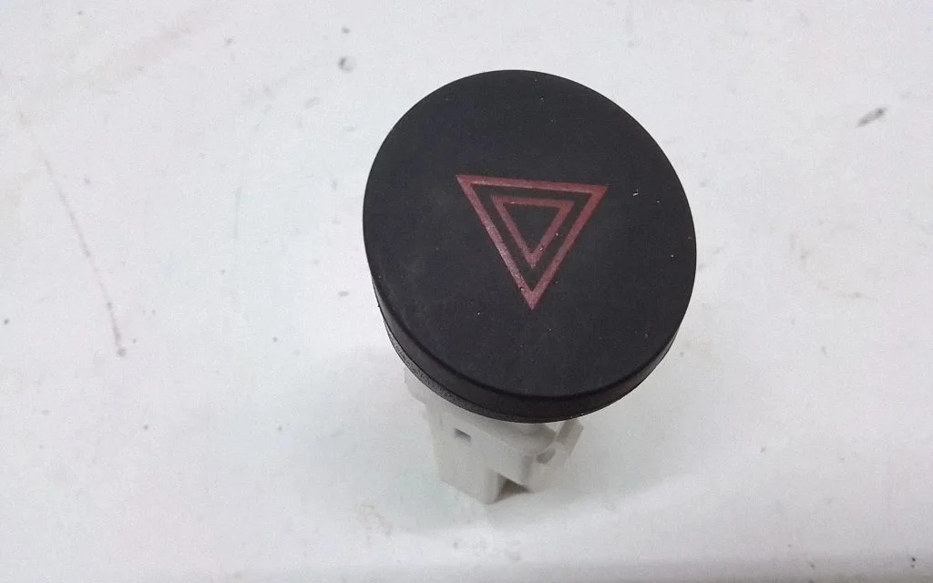 Other switches/knobs/shifts 0H011