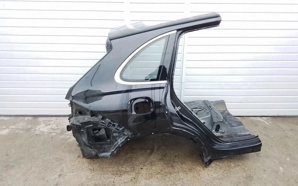 Tagumine küljepaneel – Porsche Cayenne (92A) (2010-2017)