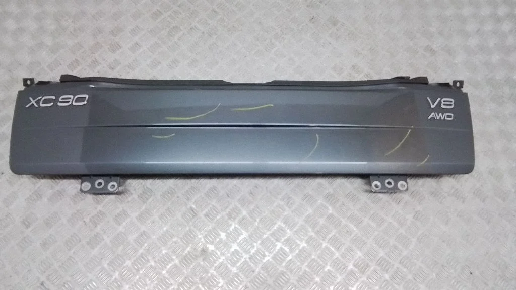 Pickup box rear panel tailgate