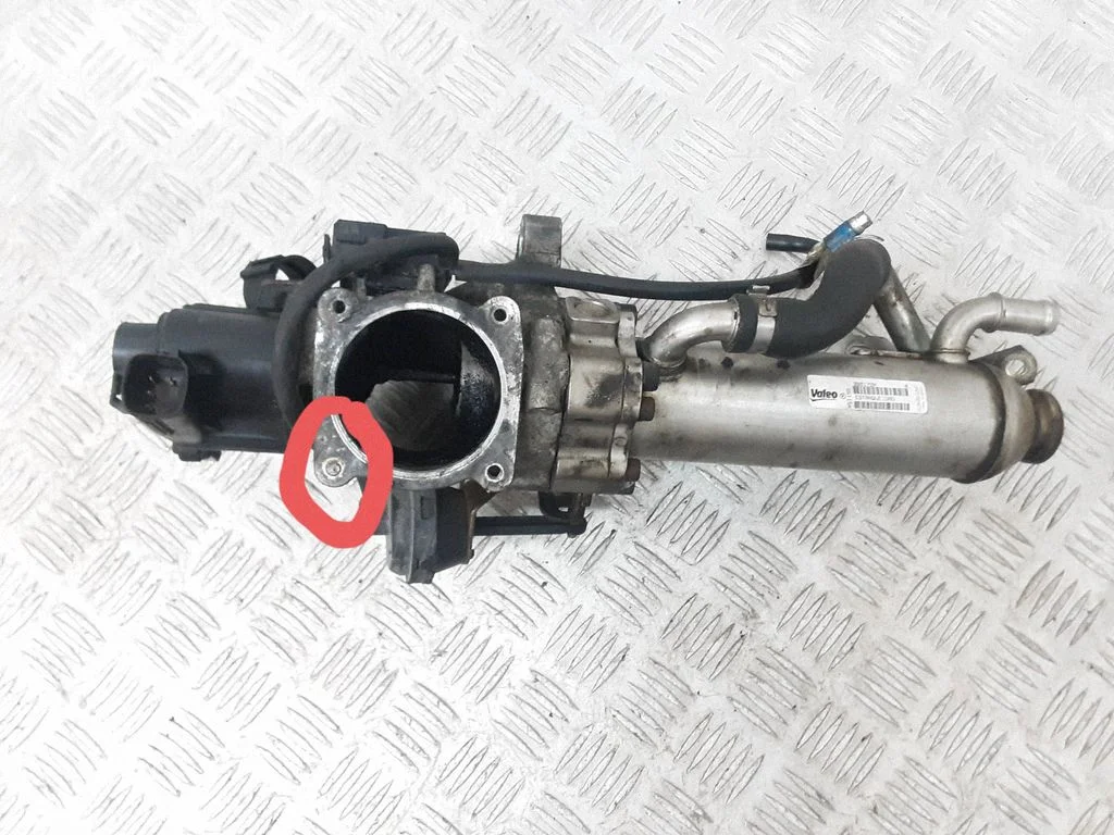 EGR dzesētājs – Volvo V70 (2005-2008)