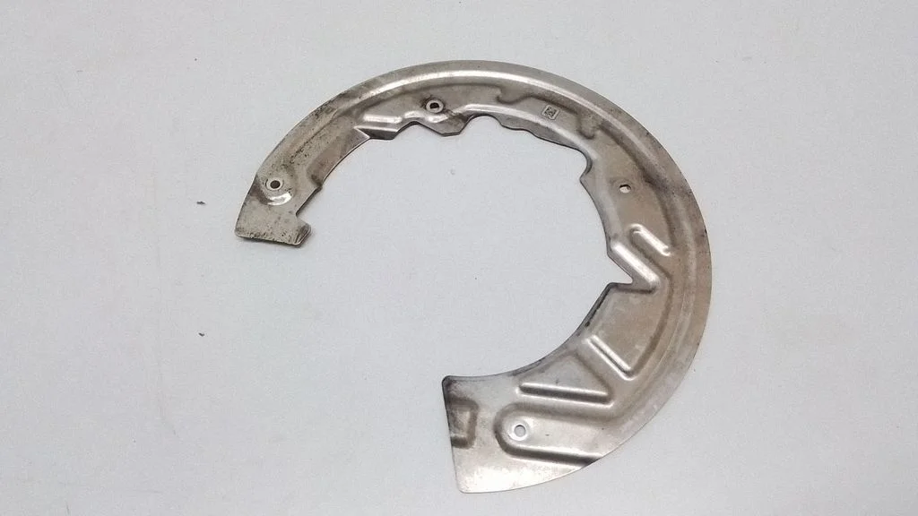 Rear brake disc plate dust cover – Porsche 911 991 (2011-2019)