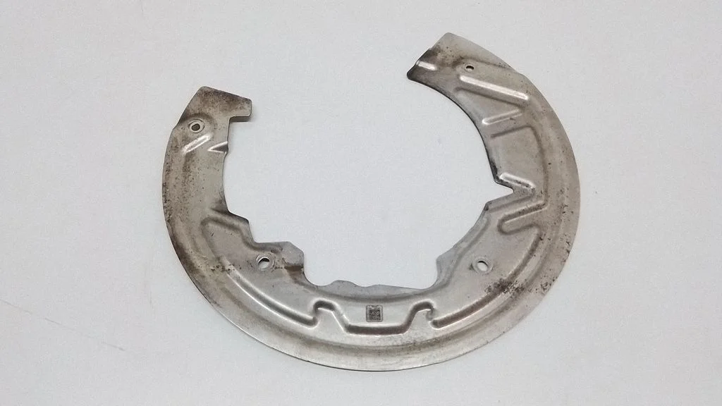 Rear brake disc plate dust cover – Porsche 911 991 (2011-2019)