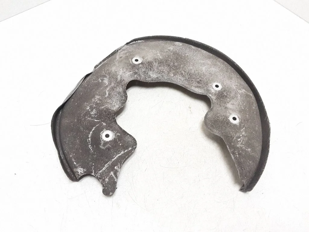 Tagumise piduriketta tolmukaitse – tagumine vasak