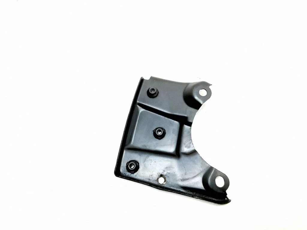 Other exterior part – Toyota RAV 4 (XA30) (2006-2016)