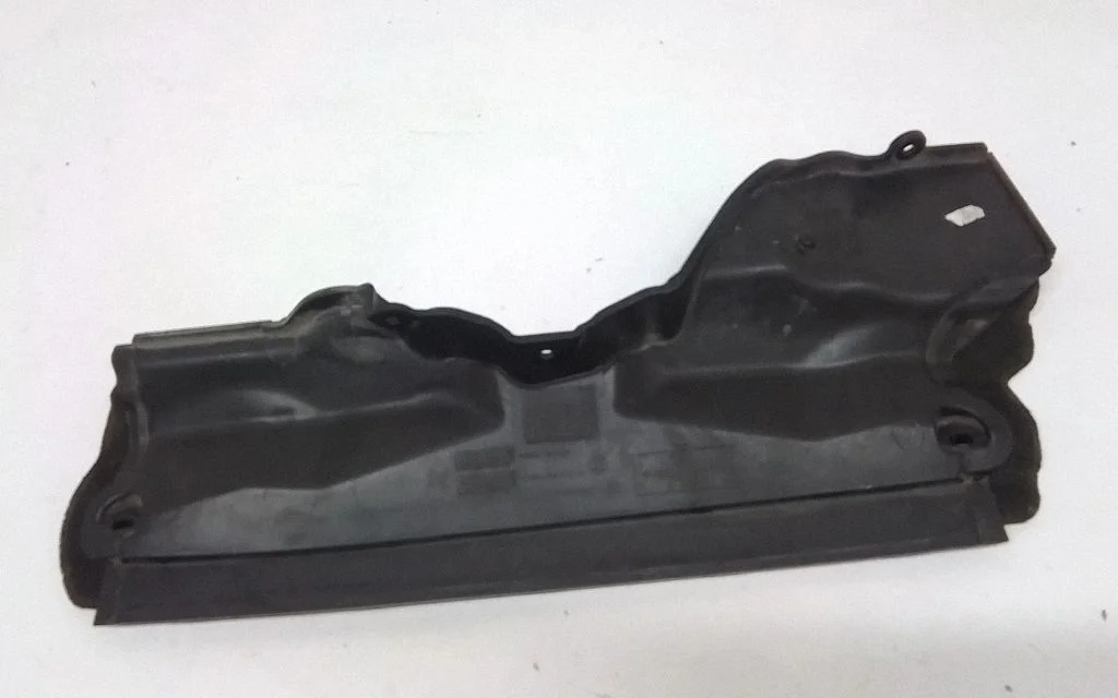 Muu mootoriruumi osa – BMW 7-seeria F01 F02 F03 F04 (2008-2016)