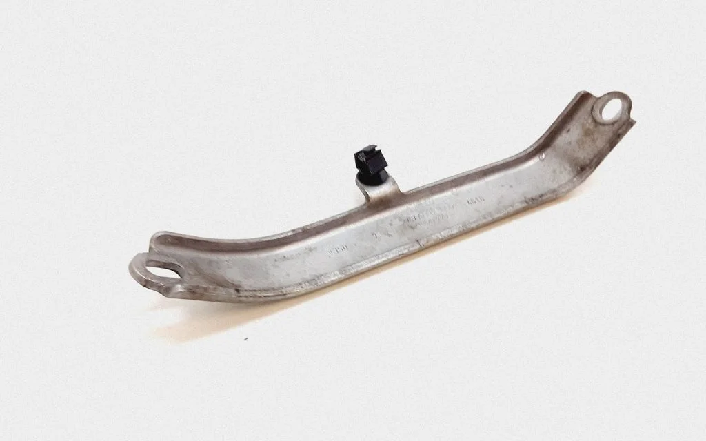 Other engine bay part – Seat Ateca (2016-)