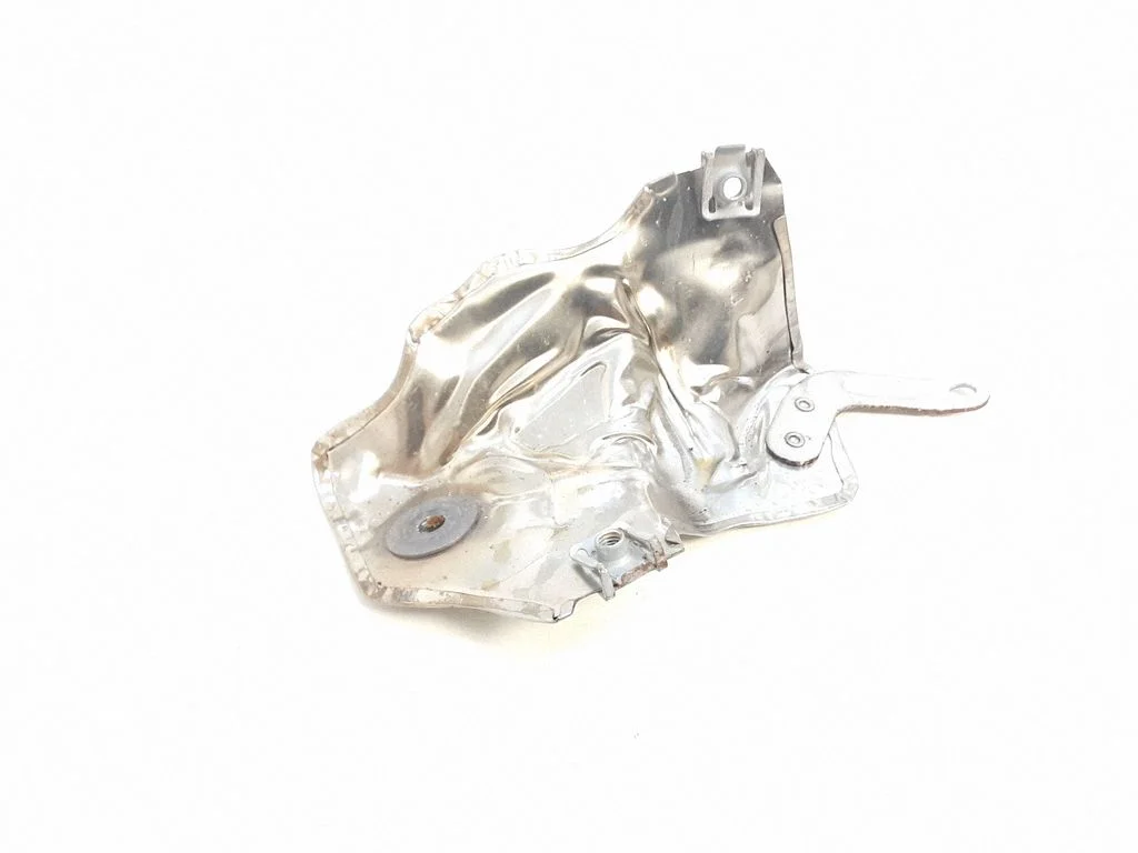 Other engine bay part – Mercedes-Benz C-Class W205 (2014-2021)
