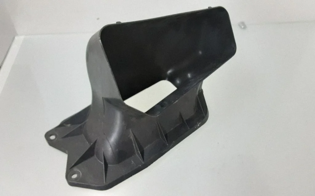 Other engine bay part