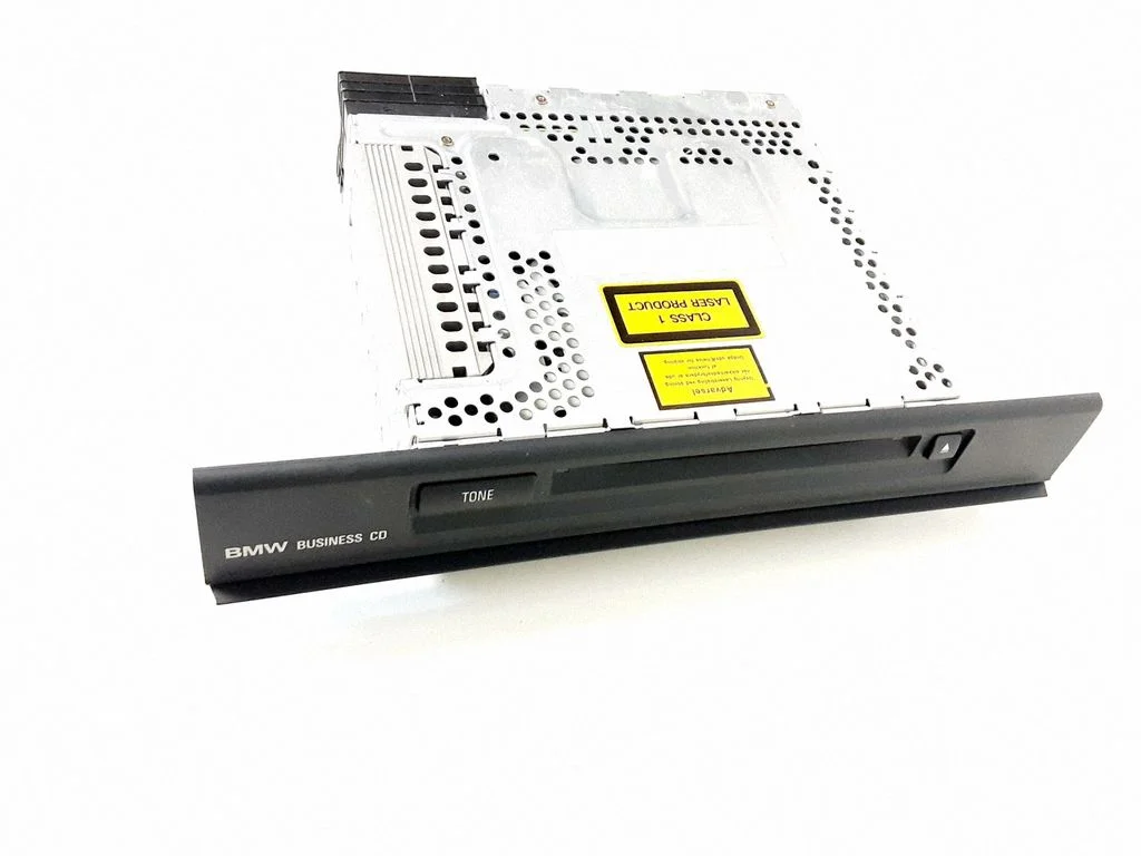 Radio, odtwarzacz CD/DVD, nawigacja 6908783