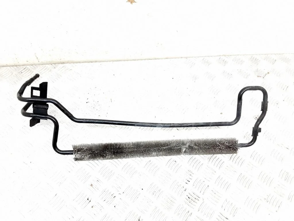 Power steering radiator – Mercedes-Benz CLS-Class C219 (2003-2011)