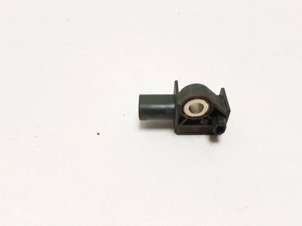 Airbag deployment crash/impact sensor – Dodge Grand Caravan (2008-2020)