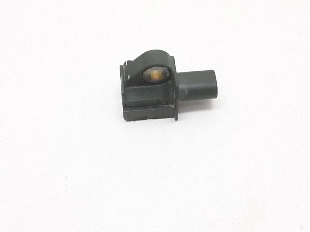 Airbag deployment crash/impact sensor – Chrysler Town & Country V (2008-2016)
