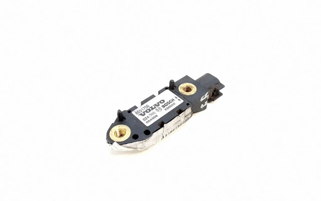 Airbag deployment crash/impact sensor – Volvo XC90 (2003-2006)