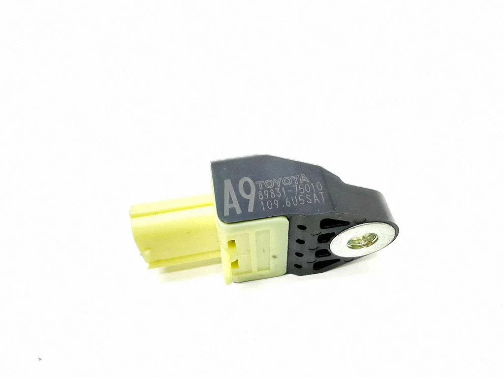 Drošības spilvenu trieciena sensors 8983175010