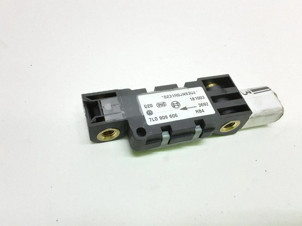 Airbag deployment crash/impact sensor 7L0909606