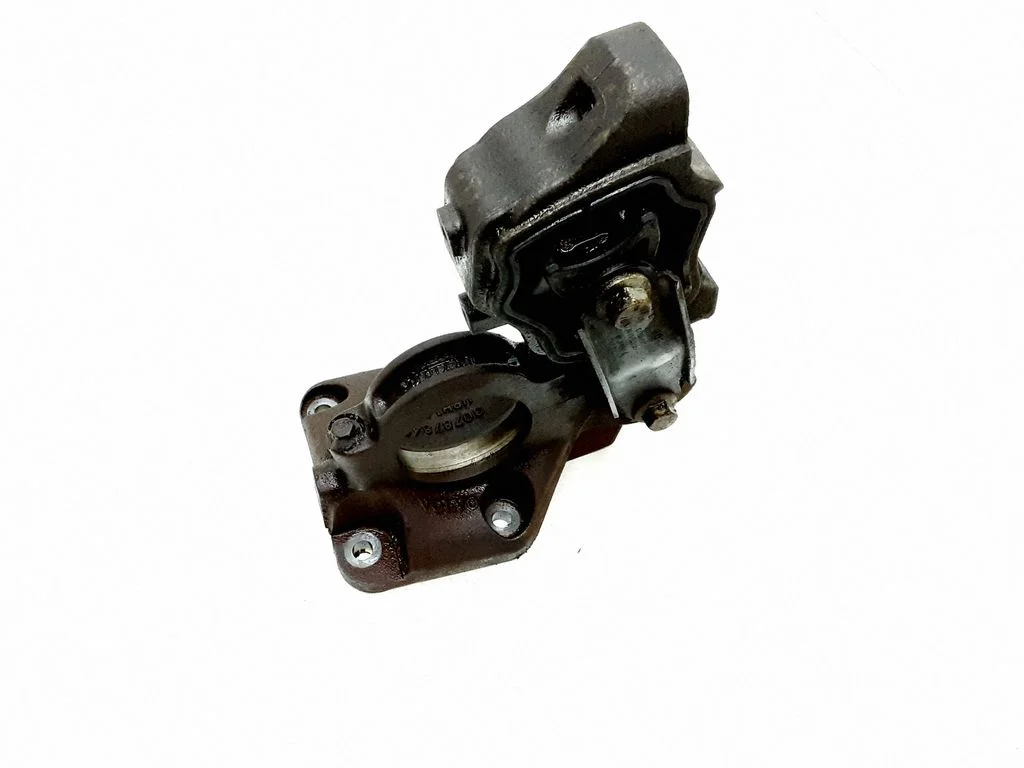 Driveshaft support bearing bracket – Volvo S60 (2011-2013)