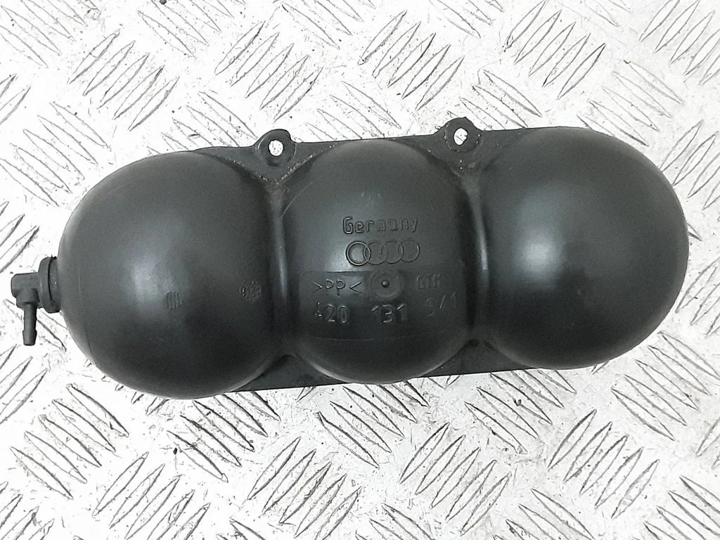 Vacuum air tank 420131541
