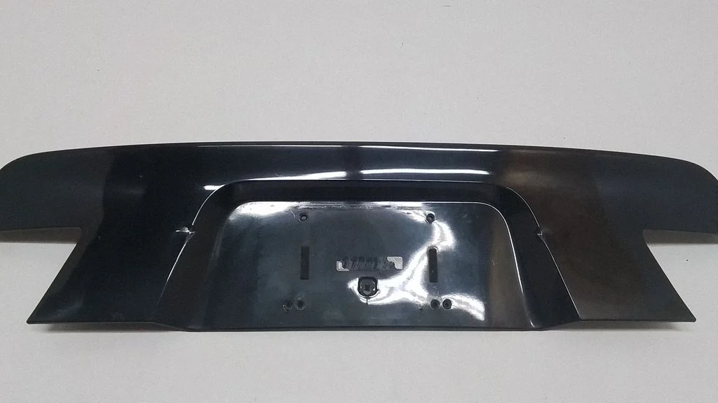 Tailgate trim – BMW 7 Series F01 F02 F03 F04 (2008-2016)