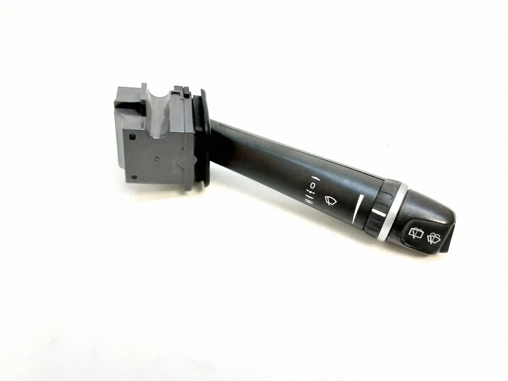Klaasipuhastite hoob – Volvo XC90 (2007-2014)