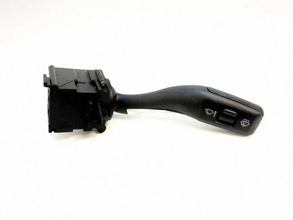 Wiper control stalk – Audi A6 Allroad C6 (2006-2011)