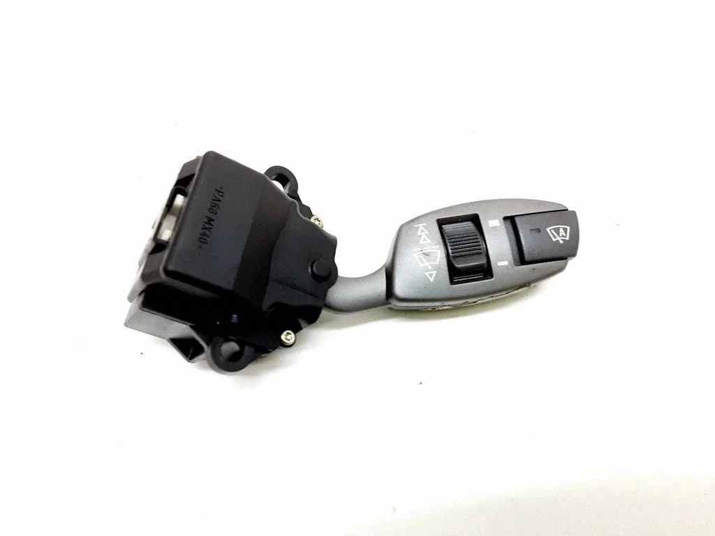 Wiper control stalk – BMW 7 Series E65 E66 (2001-2008)