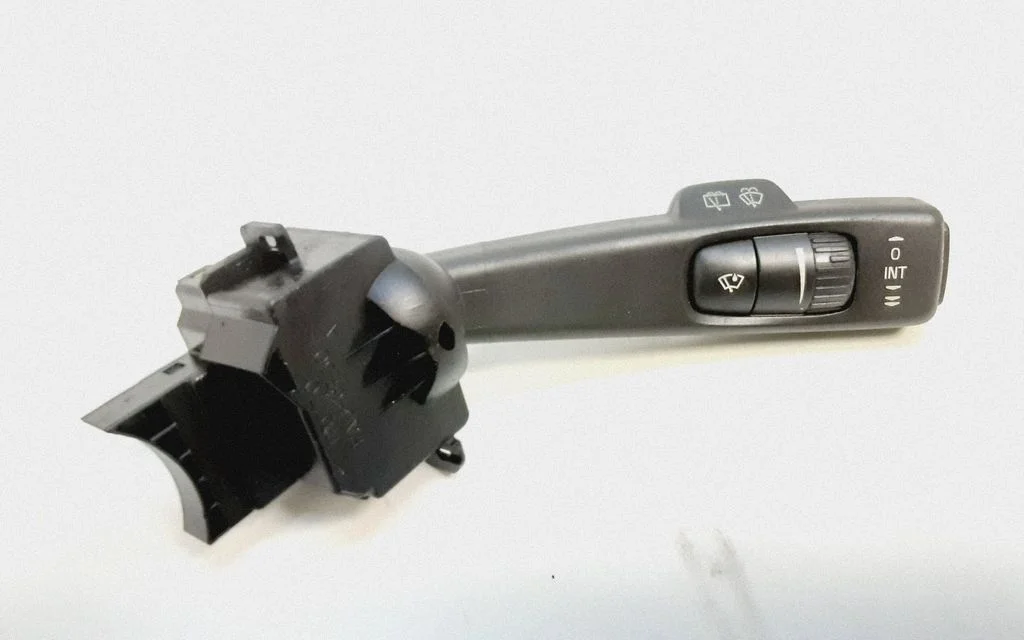 Wiper control stalk – Volvo V50 (2004-2007)