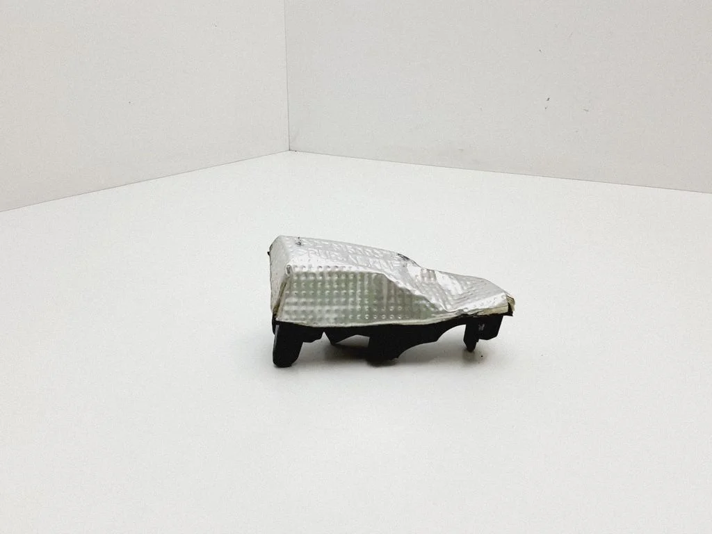 Heat shield in engine bay – Mercedes-Benz C-Class W205 (2014-2021)