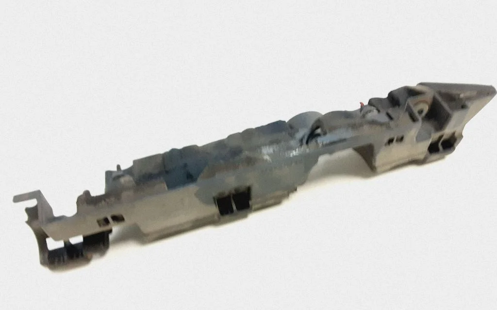 Heat shield in engine bay – Volvo V70 (2005-2008)