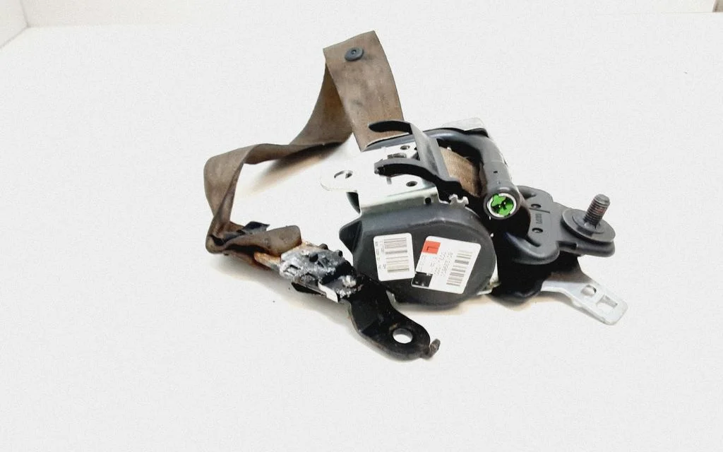 Third row seat belt – Volvo XC90 (2007-2014)