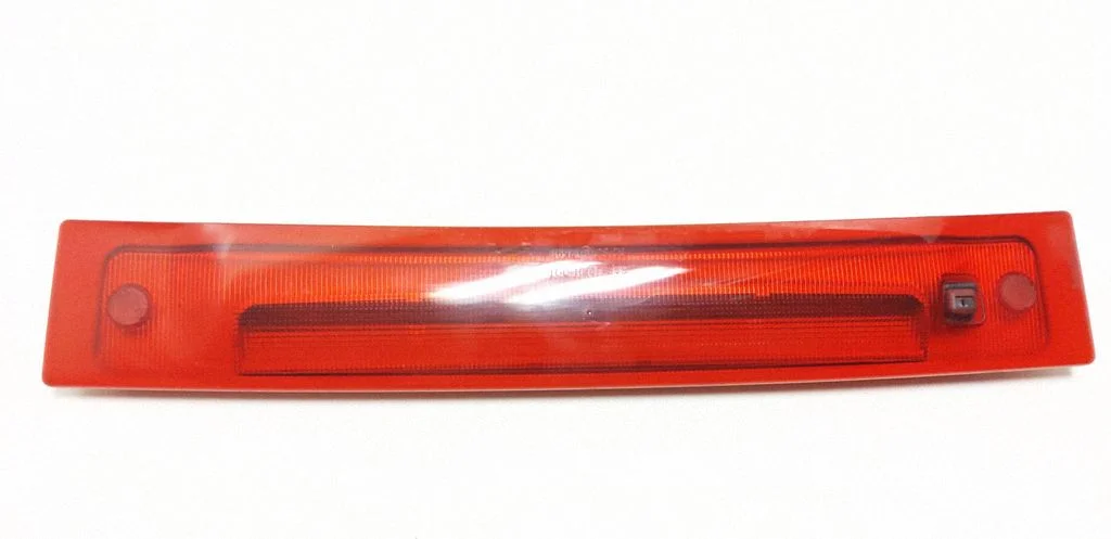 Third/center stoplight – Volvo XC90 (2003-2006)