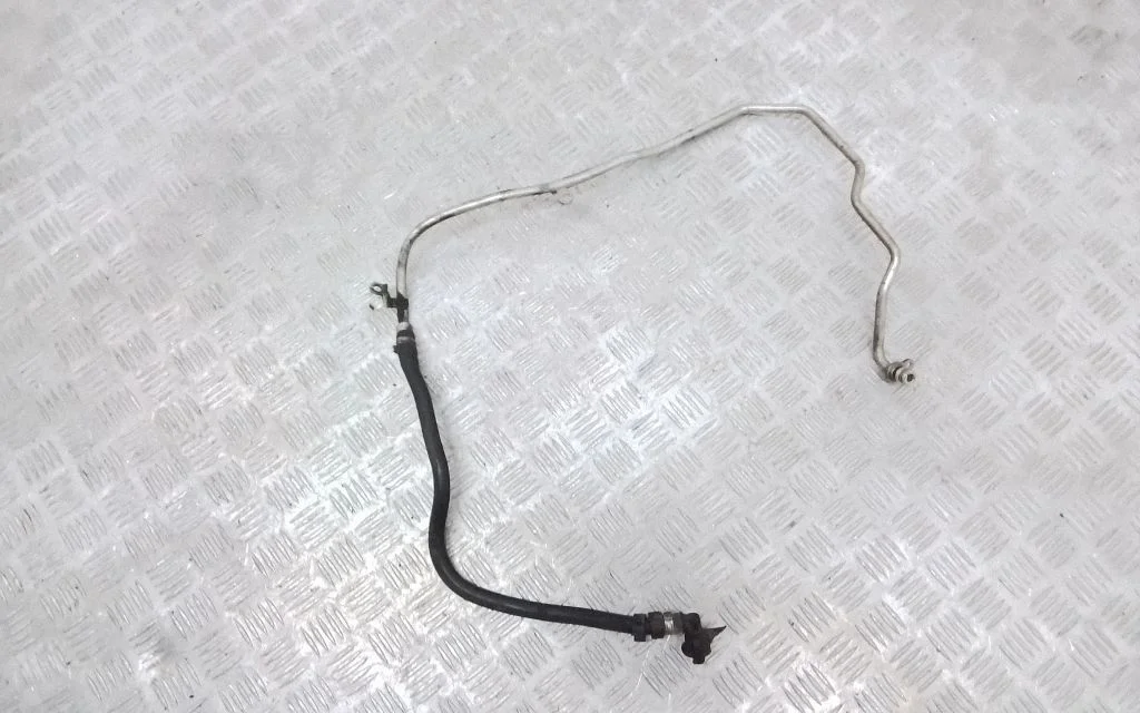 Turbo turbocharger oiling pipe/hose – Porsche Cayenne (92A) (2010-2017)