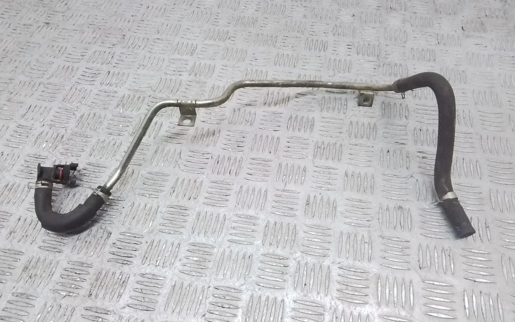 Turbo turbocharger oiling pipe/hose – Nissan Navara D40 (2004-2015)