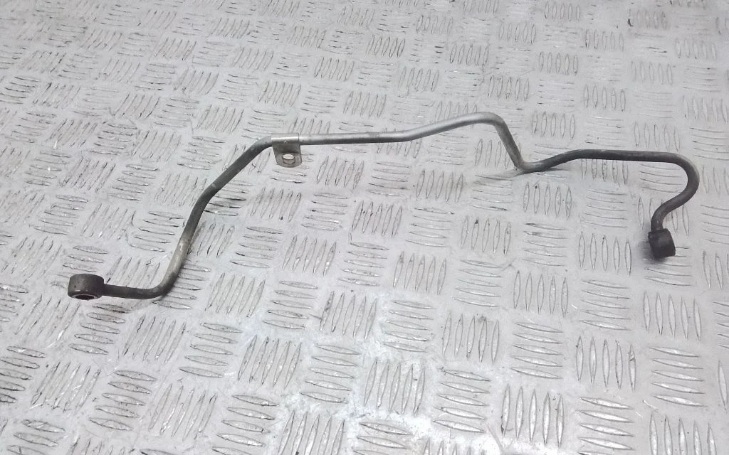 Turbo turbocharger oiling pipe/hose – Nissan Navara D40 (2004-2015)