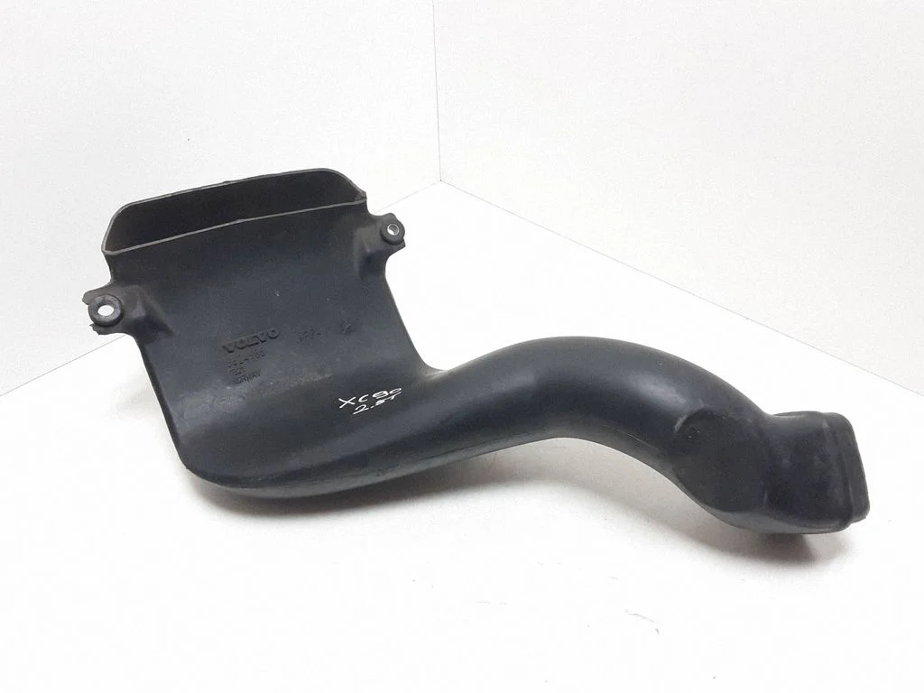 Air intake hose/pipe – Volvo XC90 (2003-2006)
