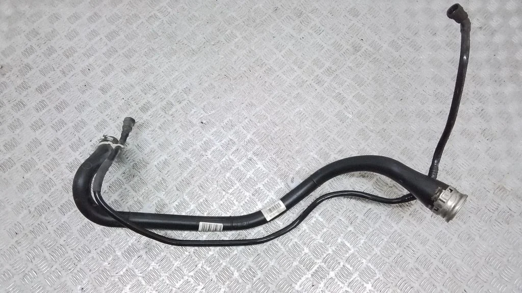 Rura wlewu paliwa – BMW Seria 7 F01 F02 F03 F04 (2008-2016)