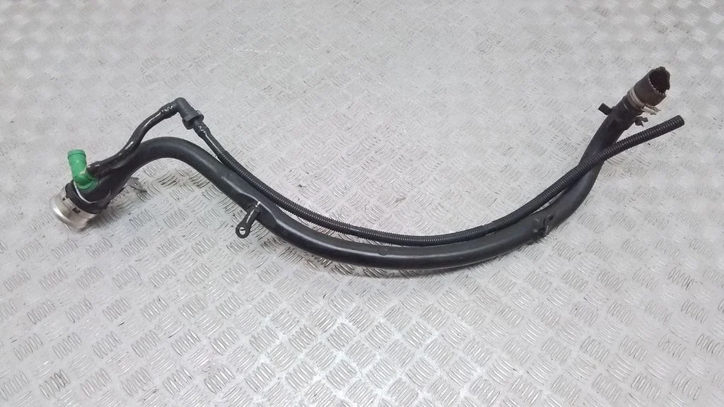Rura wlewu paliwa – BMW X5 F15 (2013-2017)