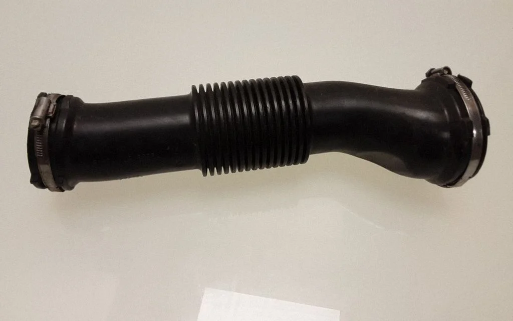 Air intake hose/pipe GX739C623CA