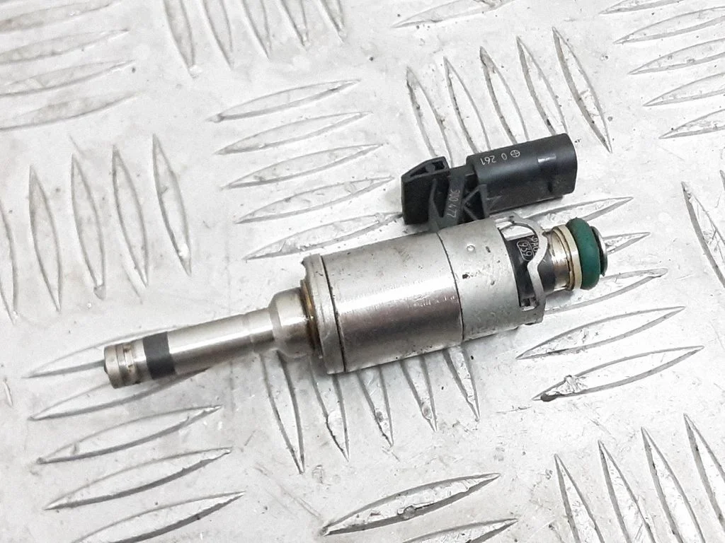 Fuel injector – Seat Leon (5F) (2012-2019)