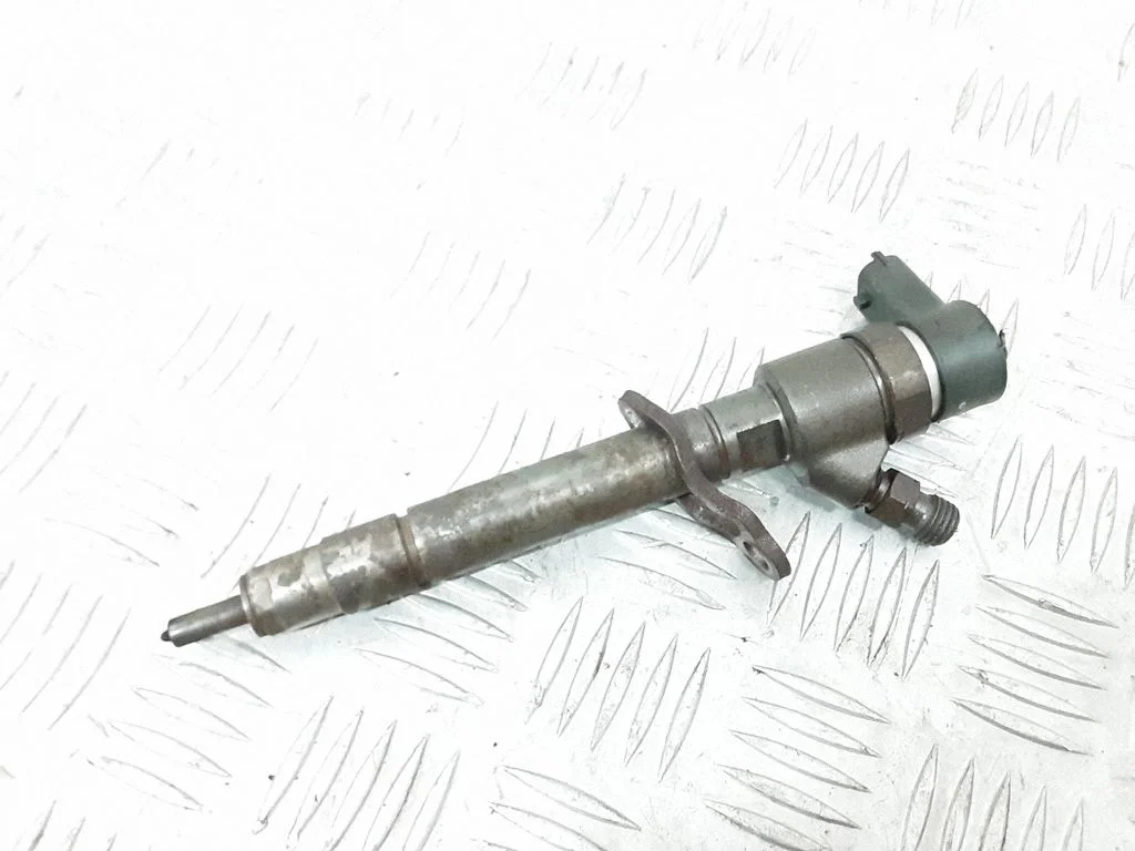 Fuel injector – Volvo V50 (2004-2007)