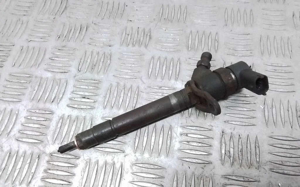 Fuel injector – Volvo V50 (2004-2007)