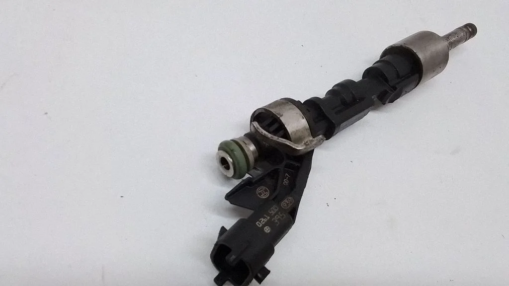 Fuel injector BM5G9F593BB