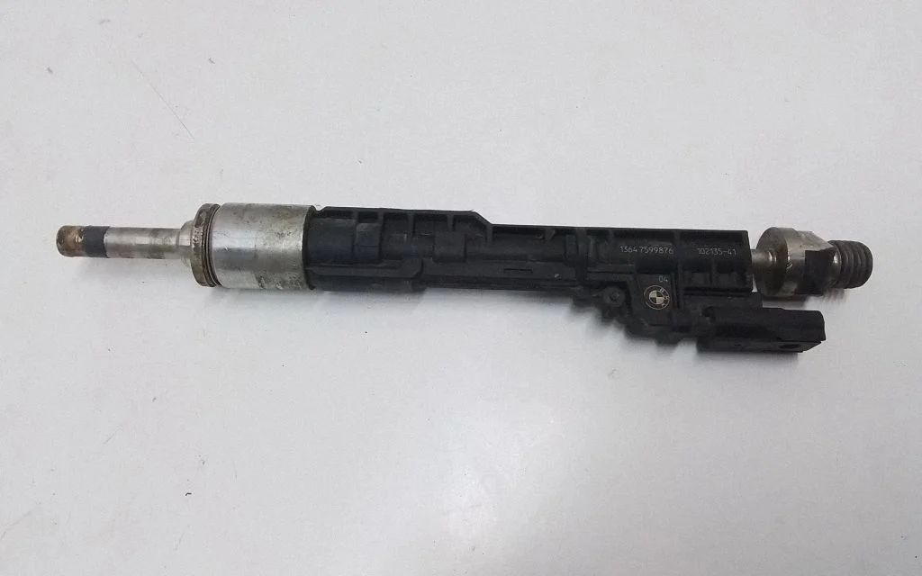 Fuel injector – BMW 7 Series F01 F02 F03 F04 (2008-2016)