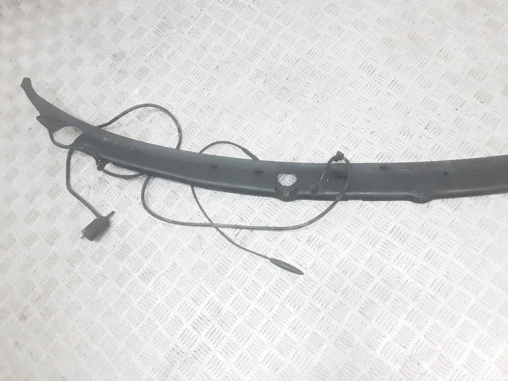 Wiper trim A6386270901LL