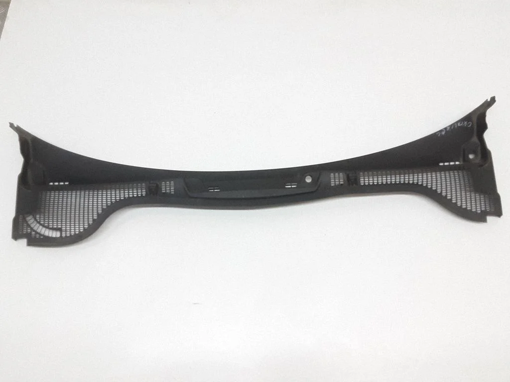 Wiper trim – Skoda Octavia Mk2 (1Z) (2004-2013)