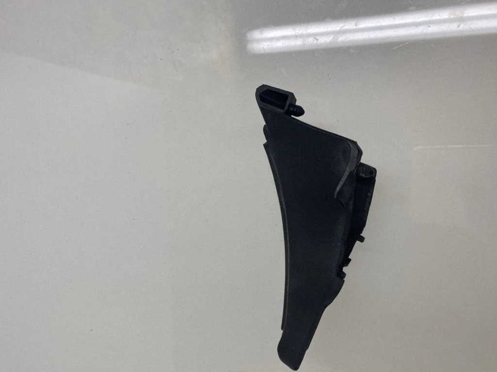 Podszybie (osłona wycieraczek) 91423AJ03A – Subaru Outback (2009-2014)