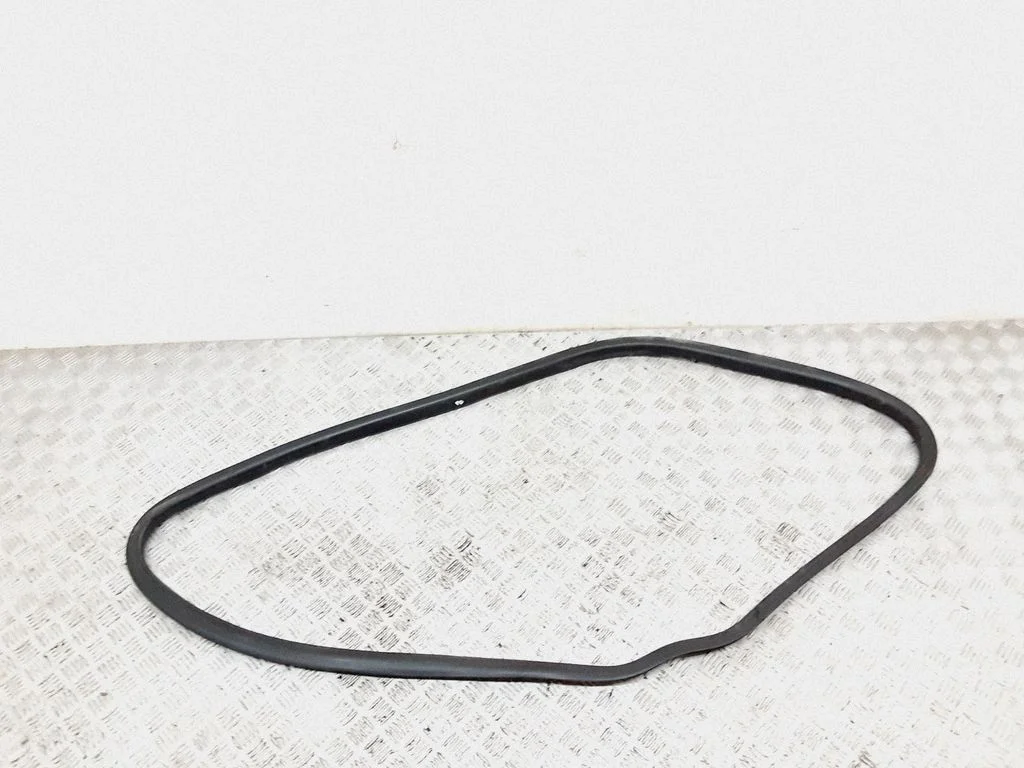 Esiukse tihend (kere pool) – Volvo XC60 (2009-2013)