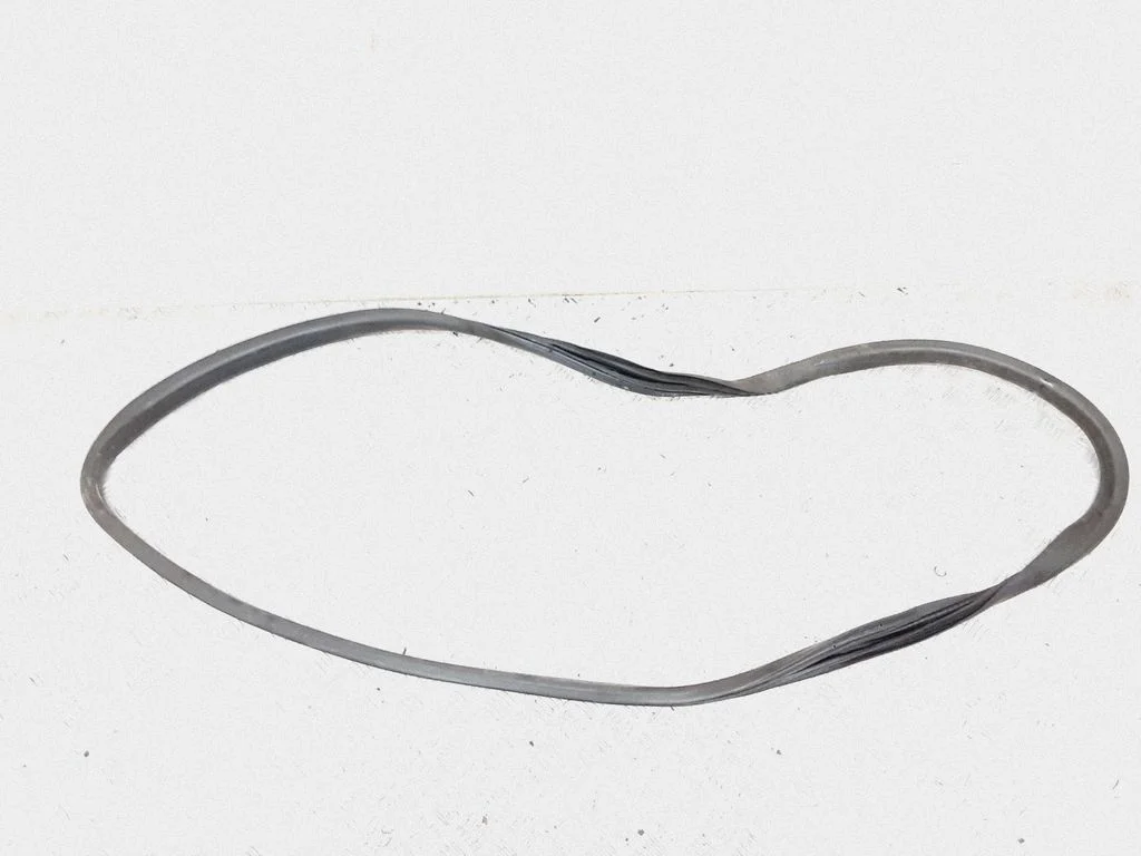 Esiukse tihend (kere pool) – Volvo XC60 (2009-2013)